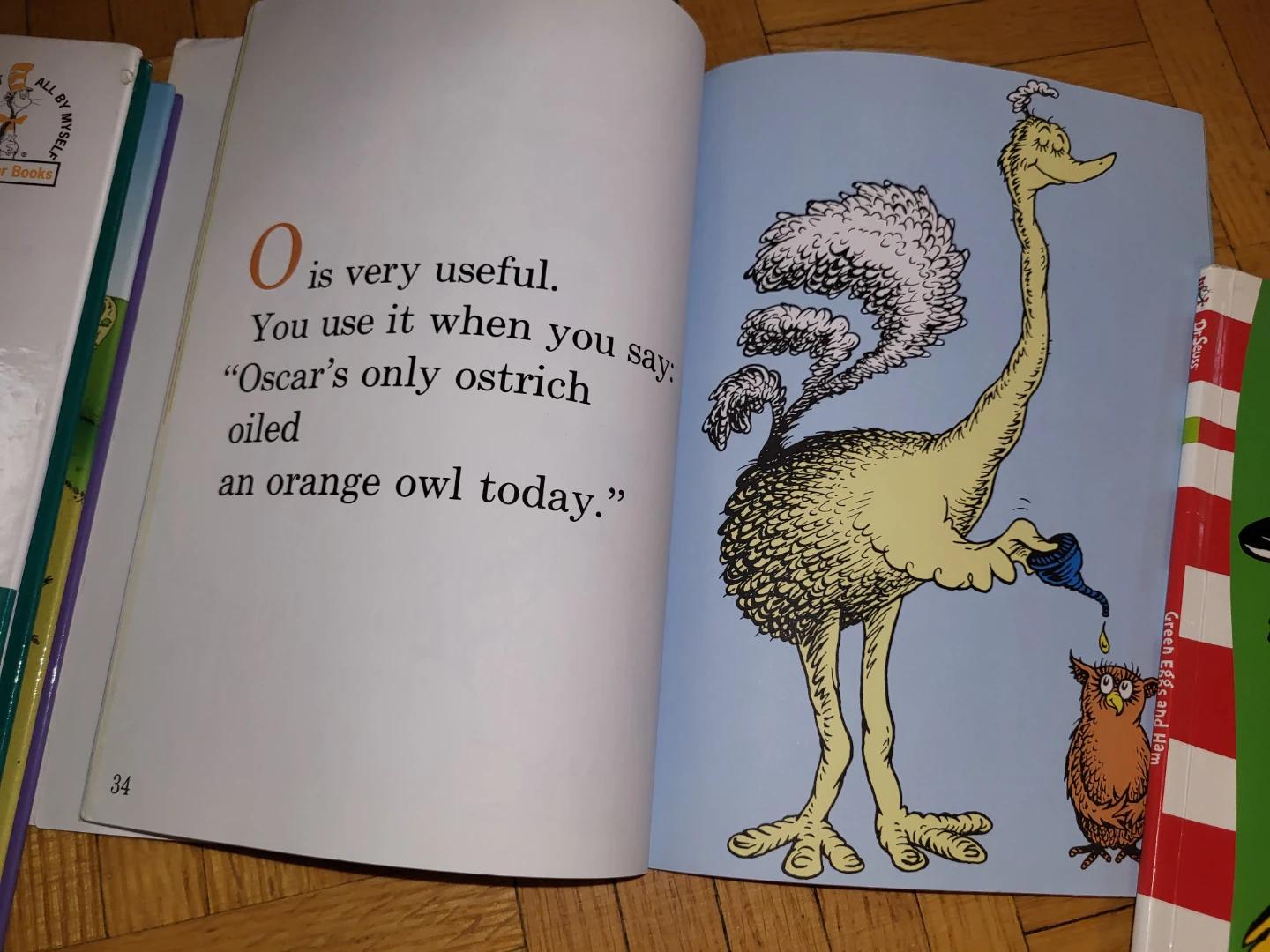 Dr. Seuss's ABC Book ⚽️ - photo 2