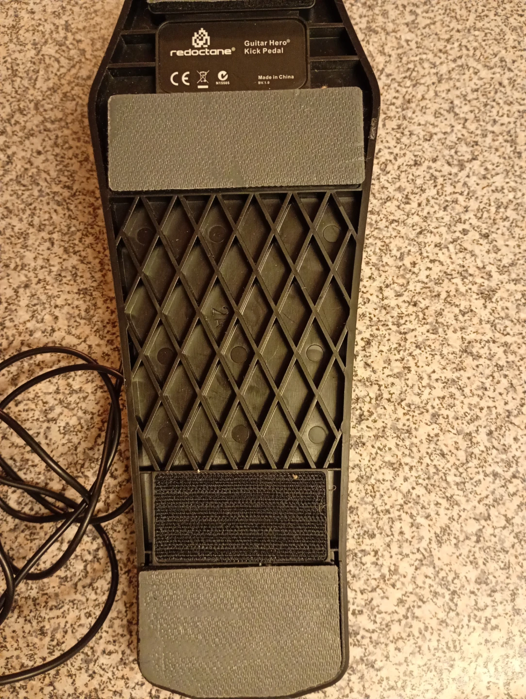 RedOctane Guitar Hero Kick Pedal ⚽ - photo 3