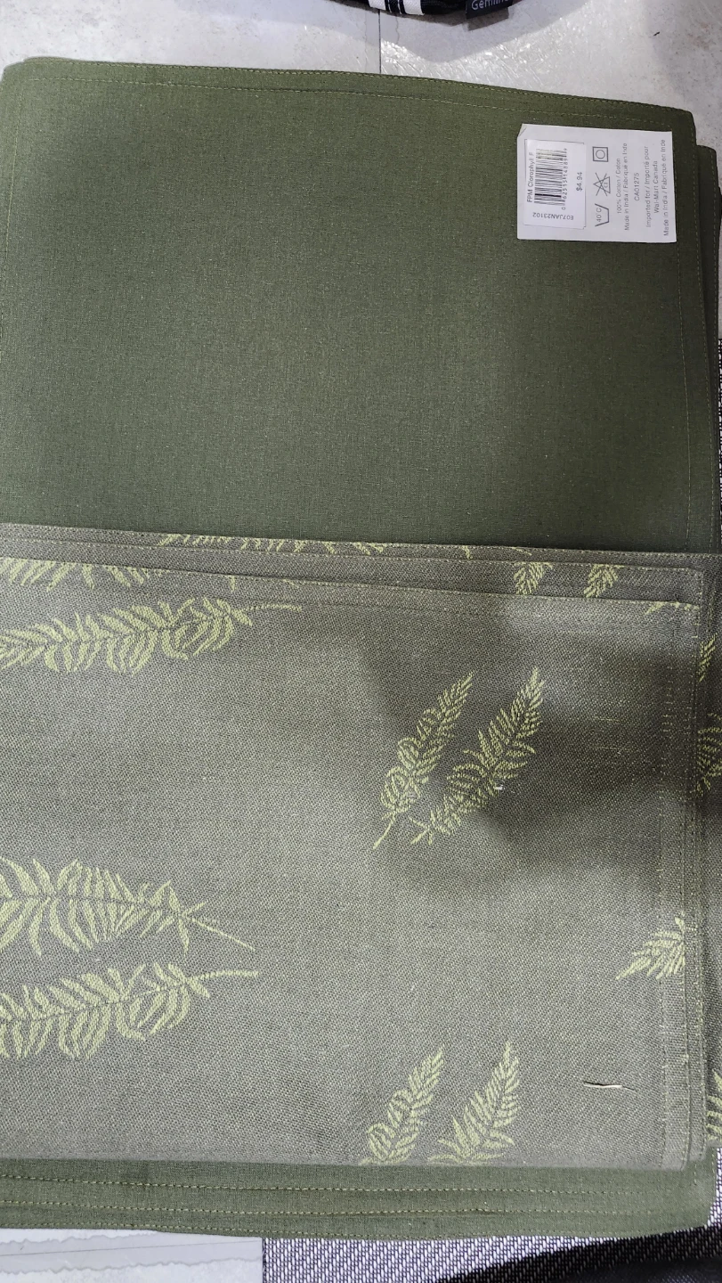 Set of 28 Select Evon placemats2 - photo 3