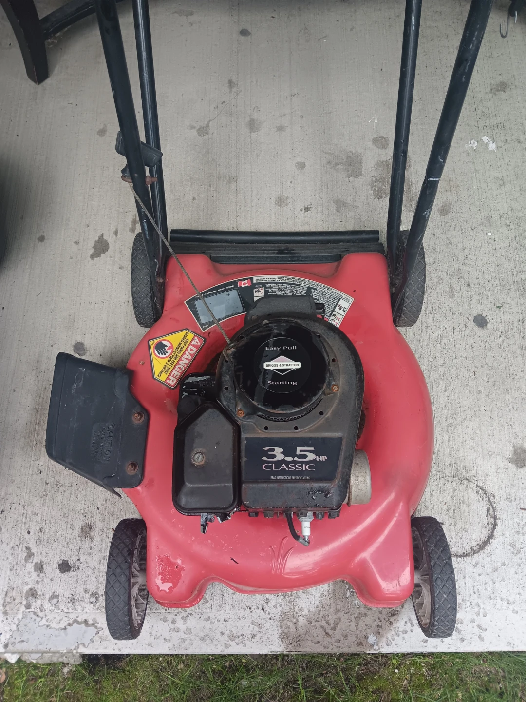 Briggs & Stratton 3.5 HP Classic Lawnmower - photo 2