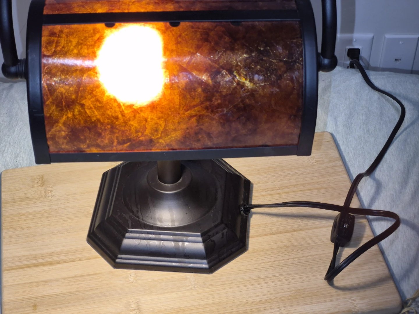Style Banker's Lamp with Amber Shade