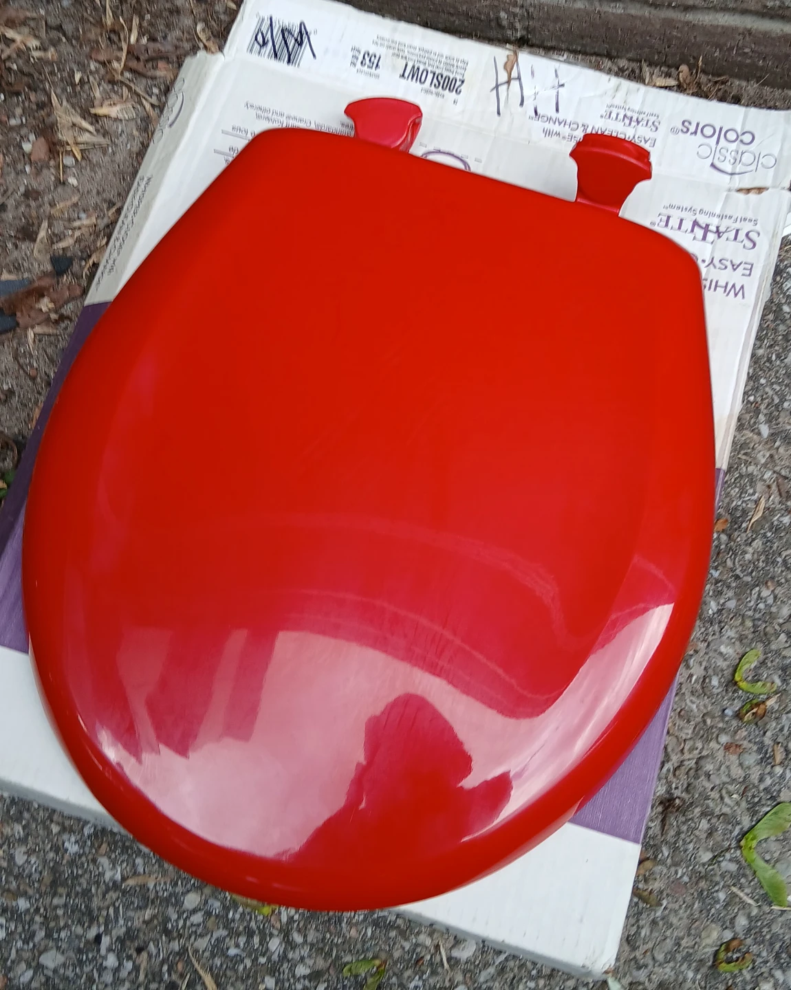 Red Toilet Seat New in box - photo 2