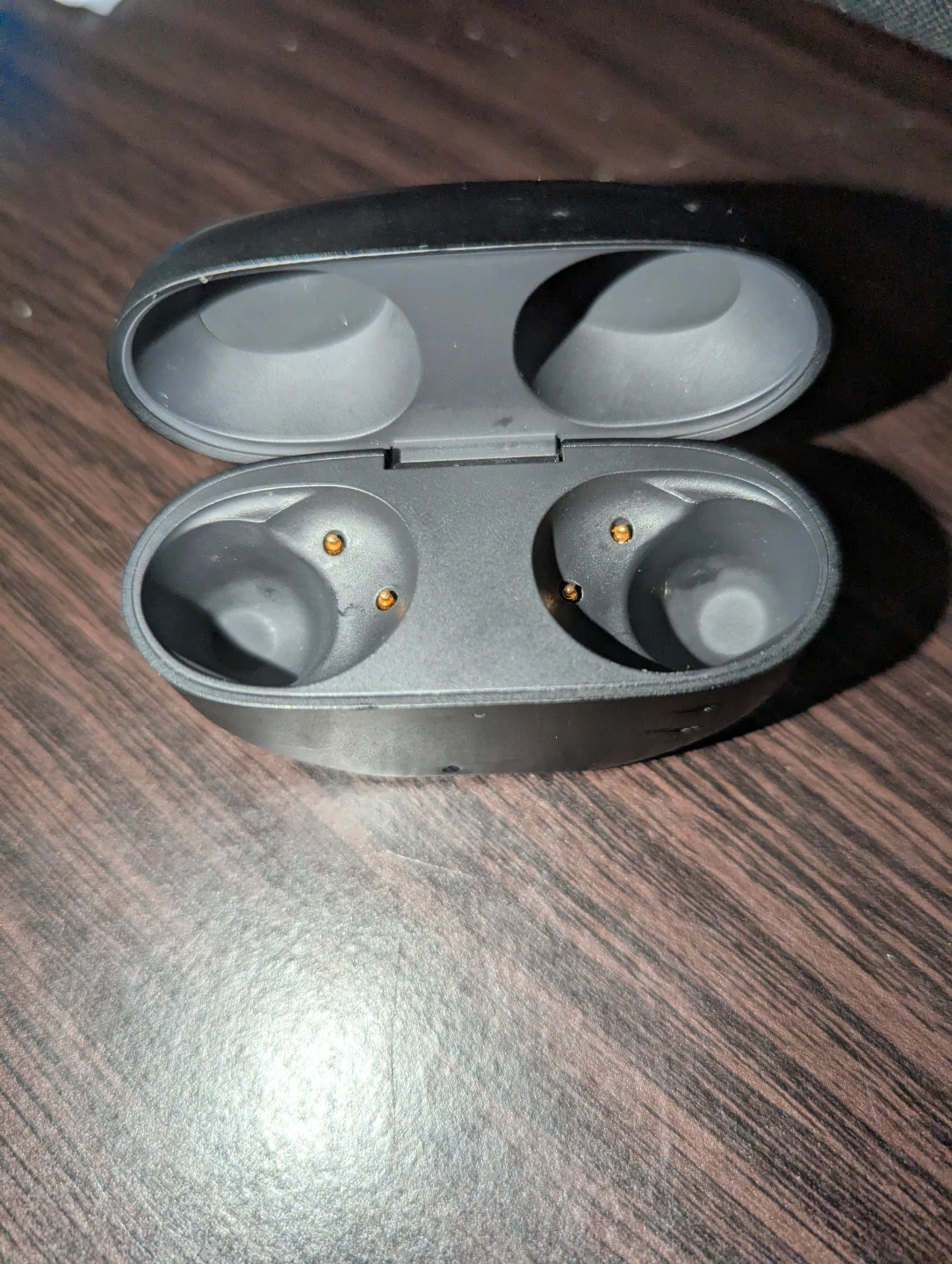 Sony WF-1000XM5 Charging Case - photo 5