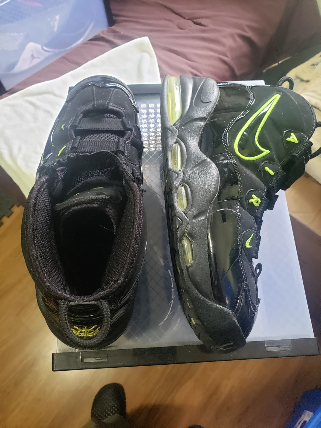Nike Air More Uptempo Sneakers Black Volt Size 11 - photo 2