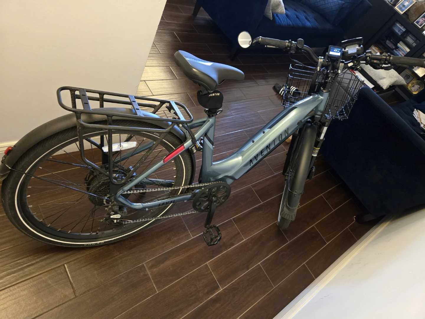 Aventon Electric bike - photo 2