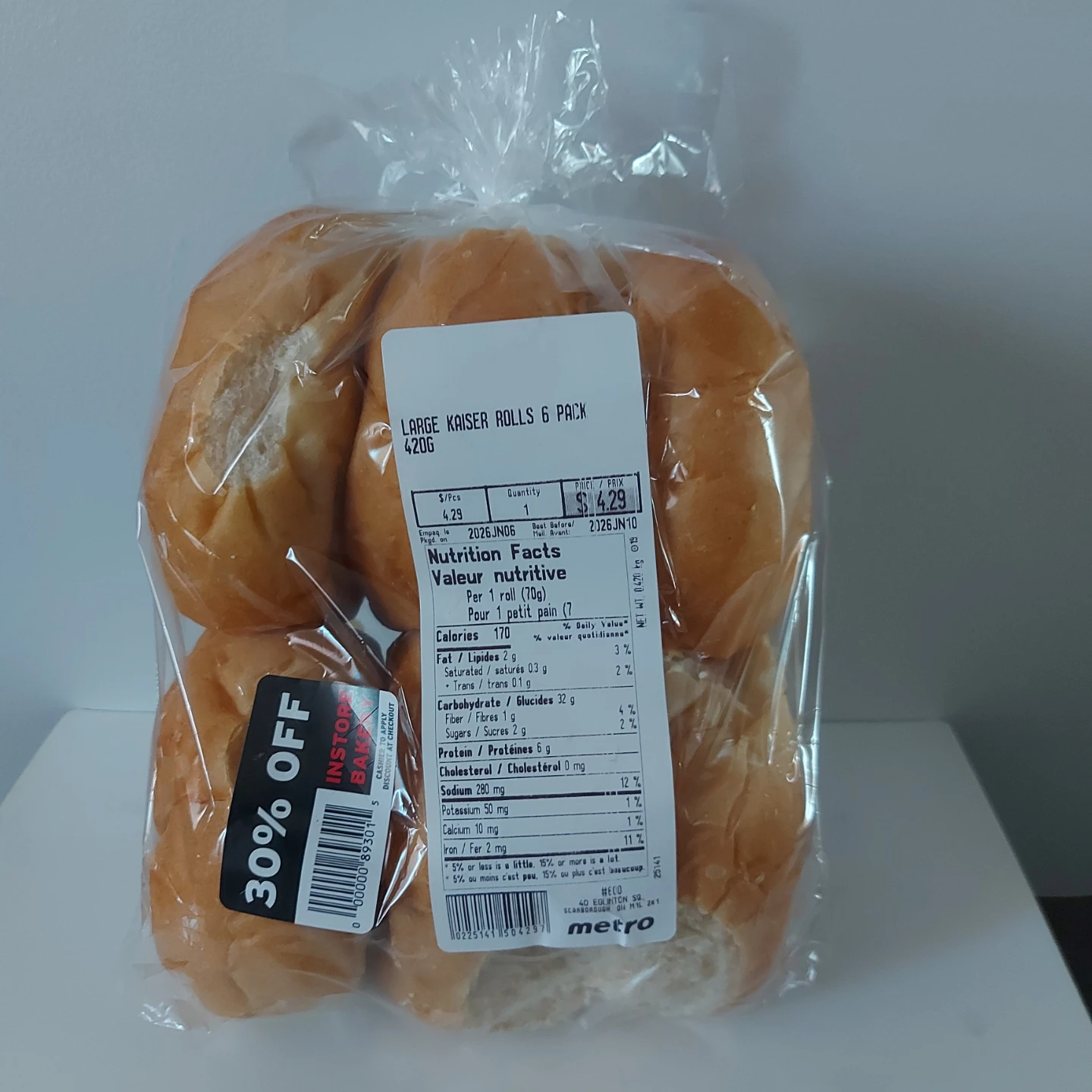 FREE - Metro Large Kaiser Rolls 6 Pack 420g