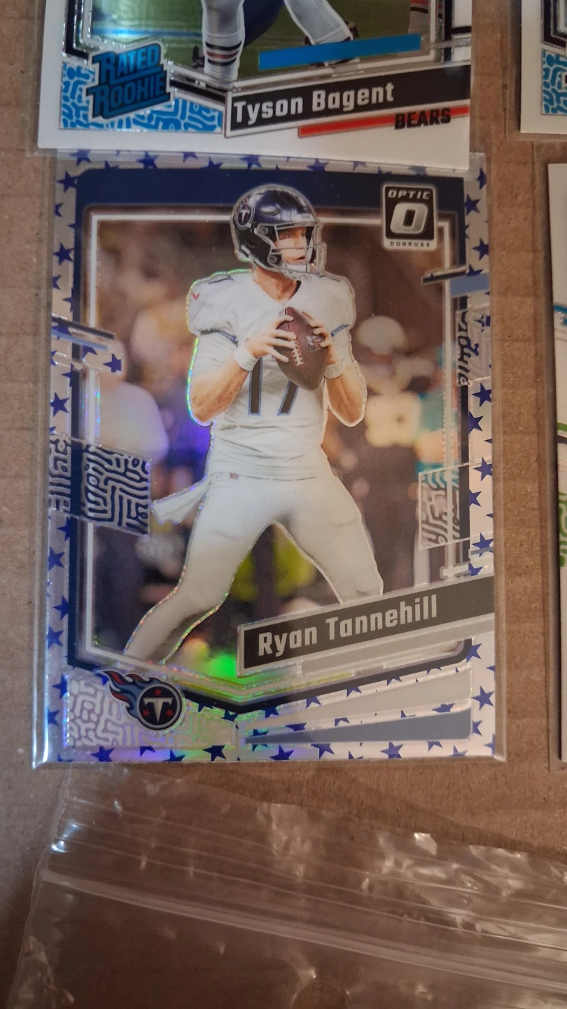 Panini NFL Football Cards - 2022 Optic Rated Rookie - photo 2