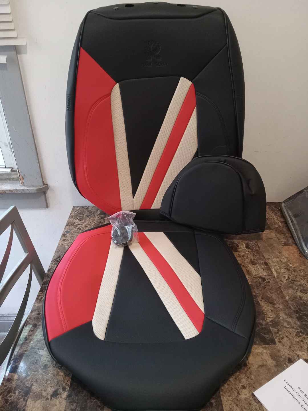 .set of red car seat brand new 12 pieces - photo 2