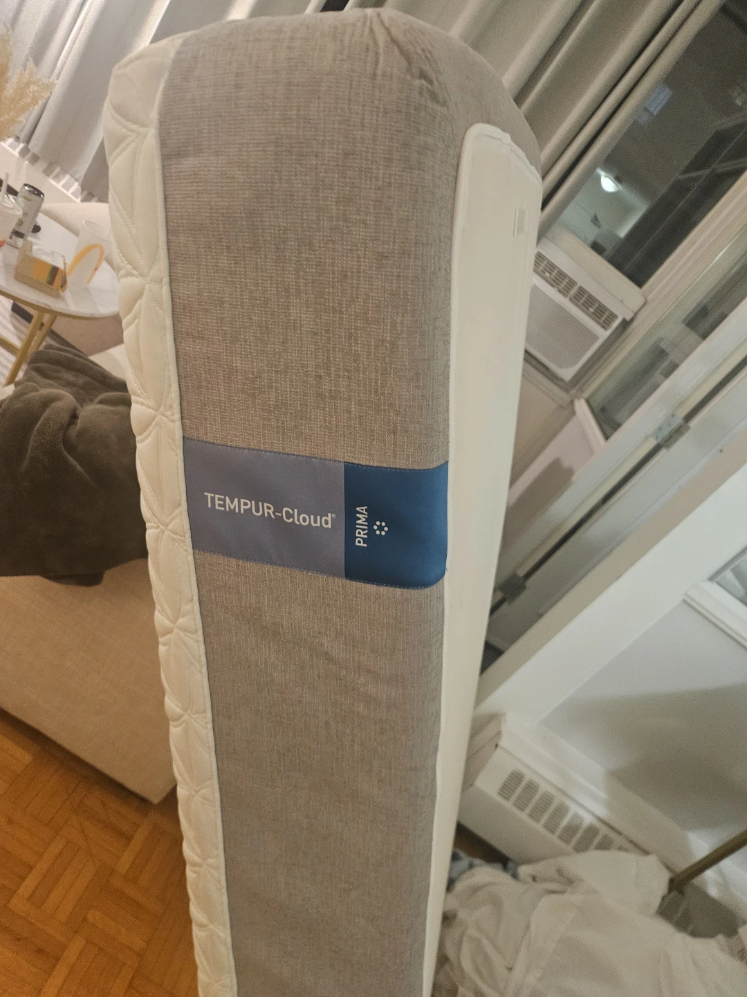 Queen size bed and mattress - photo 4