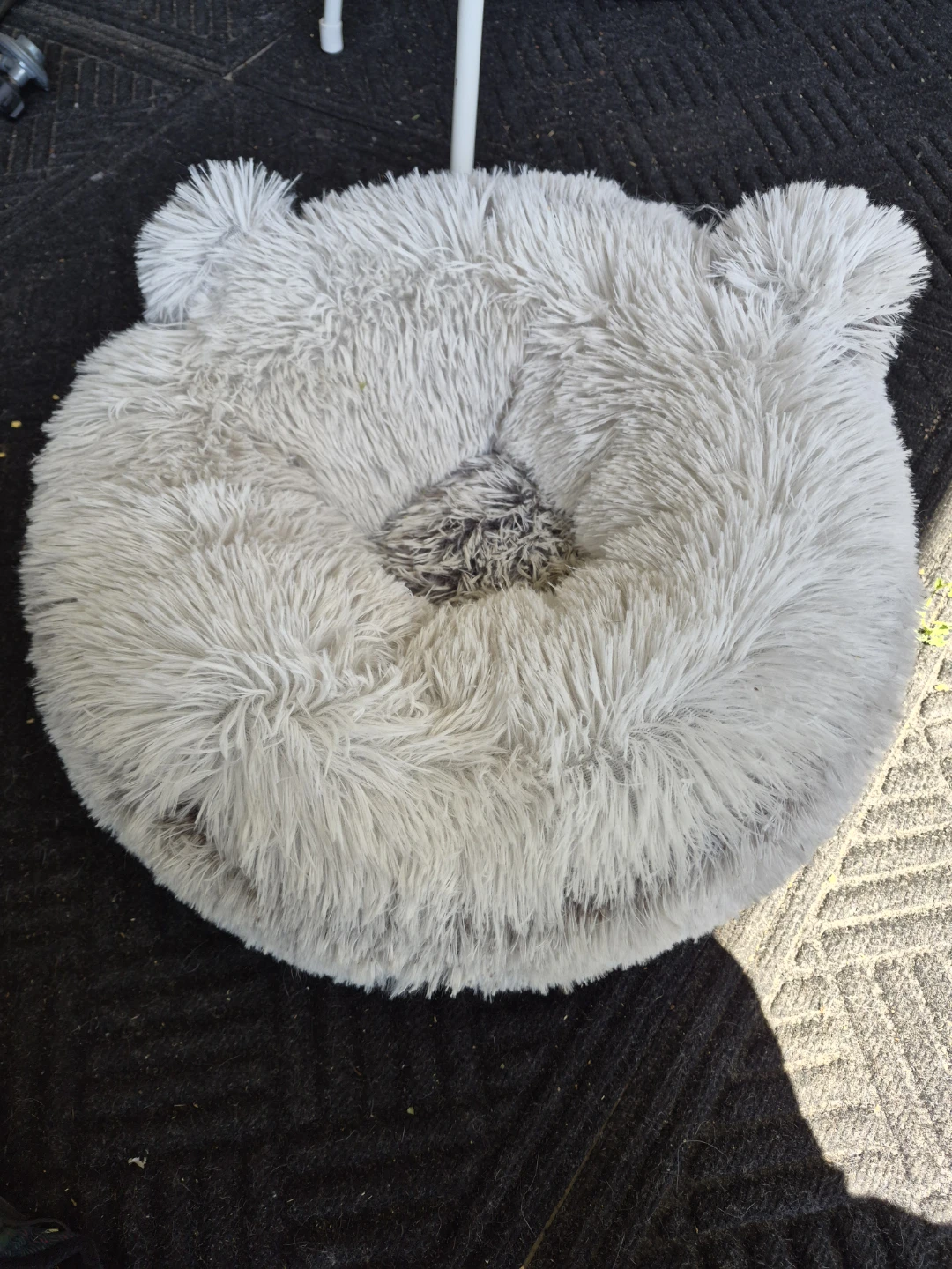 Fluffy Grey Round Pet Bed - photo 2