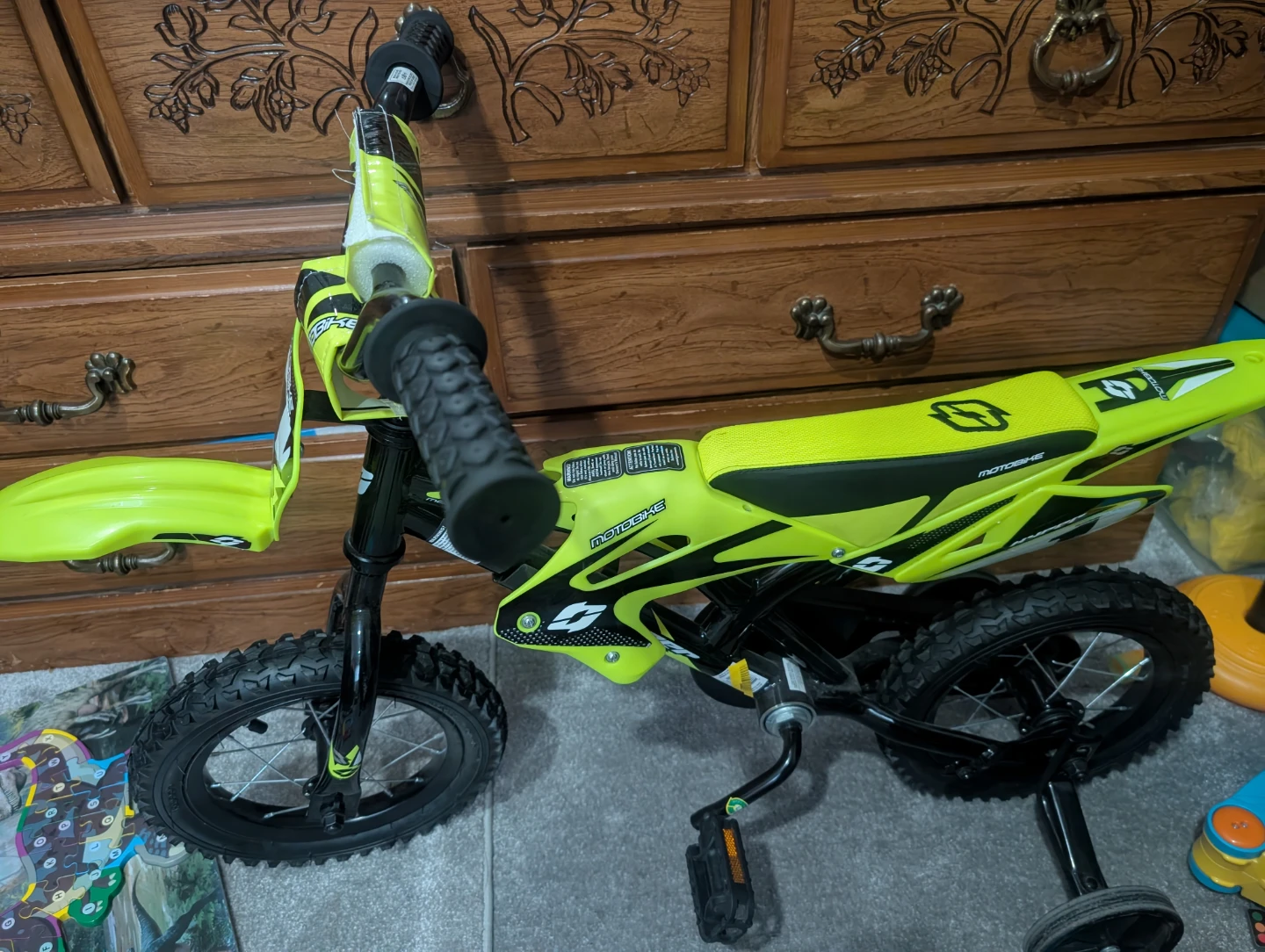 Brand New Hyper Bicycles 12" Motobike for Kids, Yellow - photo 2