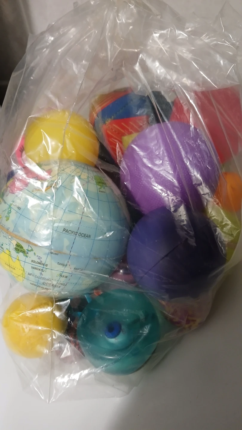 Bag of balls for $5.00 - photo 4