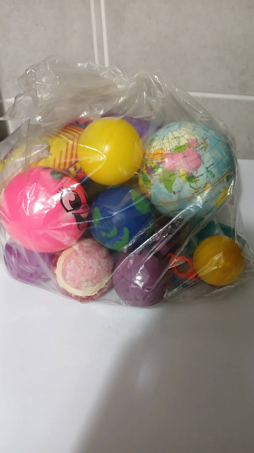 Bag of balls for $5.00 - photo 5