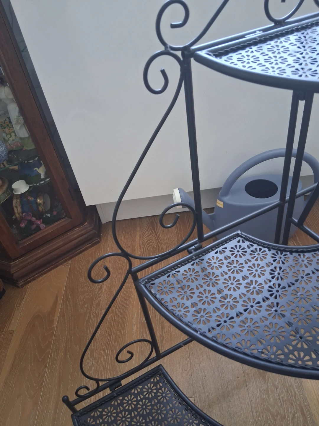 Black Metal 3-Tier Tiered Plant Stand - photo 2