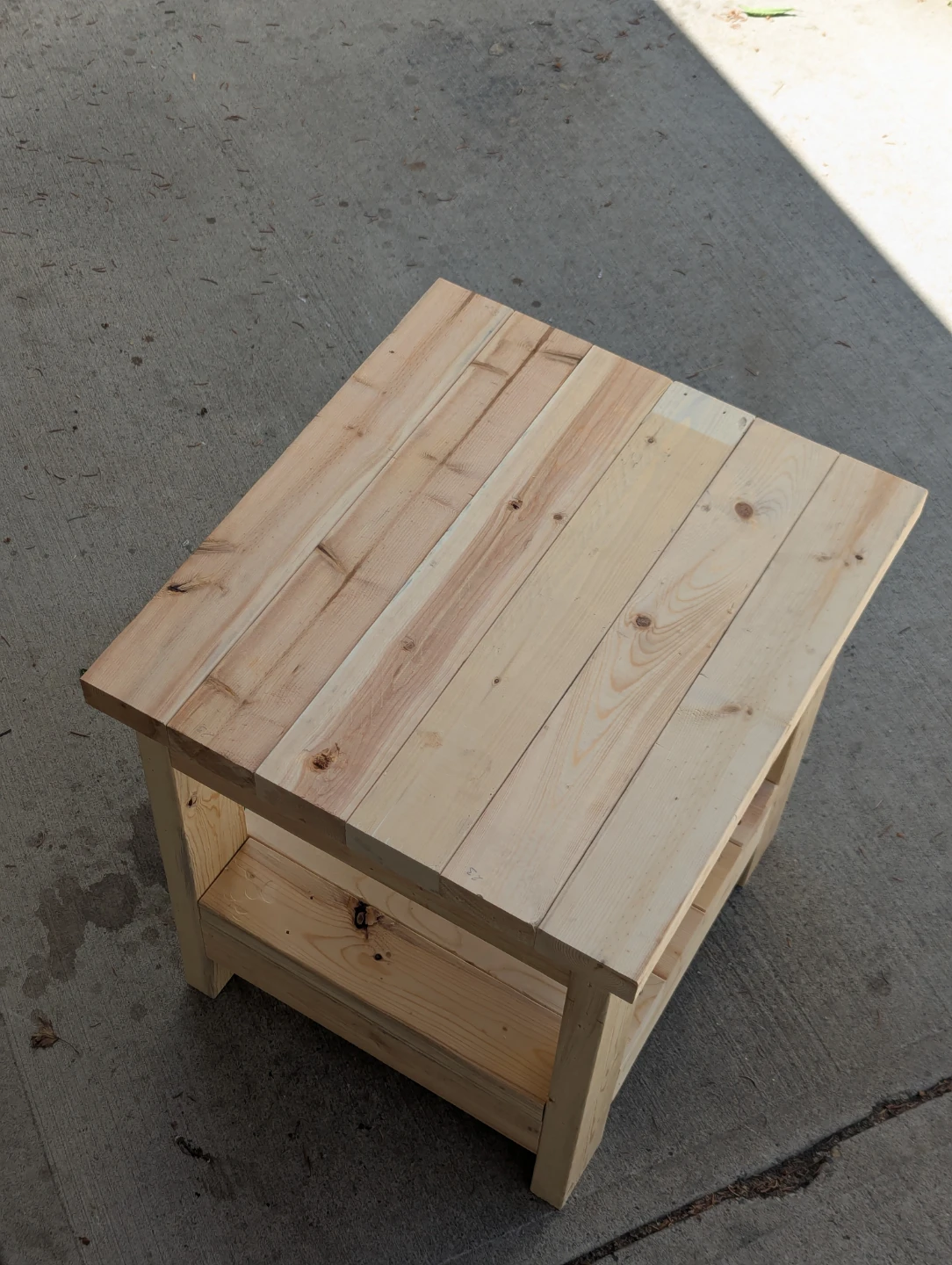 Handmade 2x4 Solid Wood Patio Side Table - photo 4