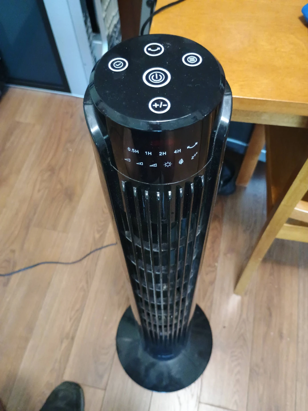⚽  Black Tower Fan with Timer