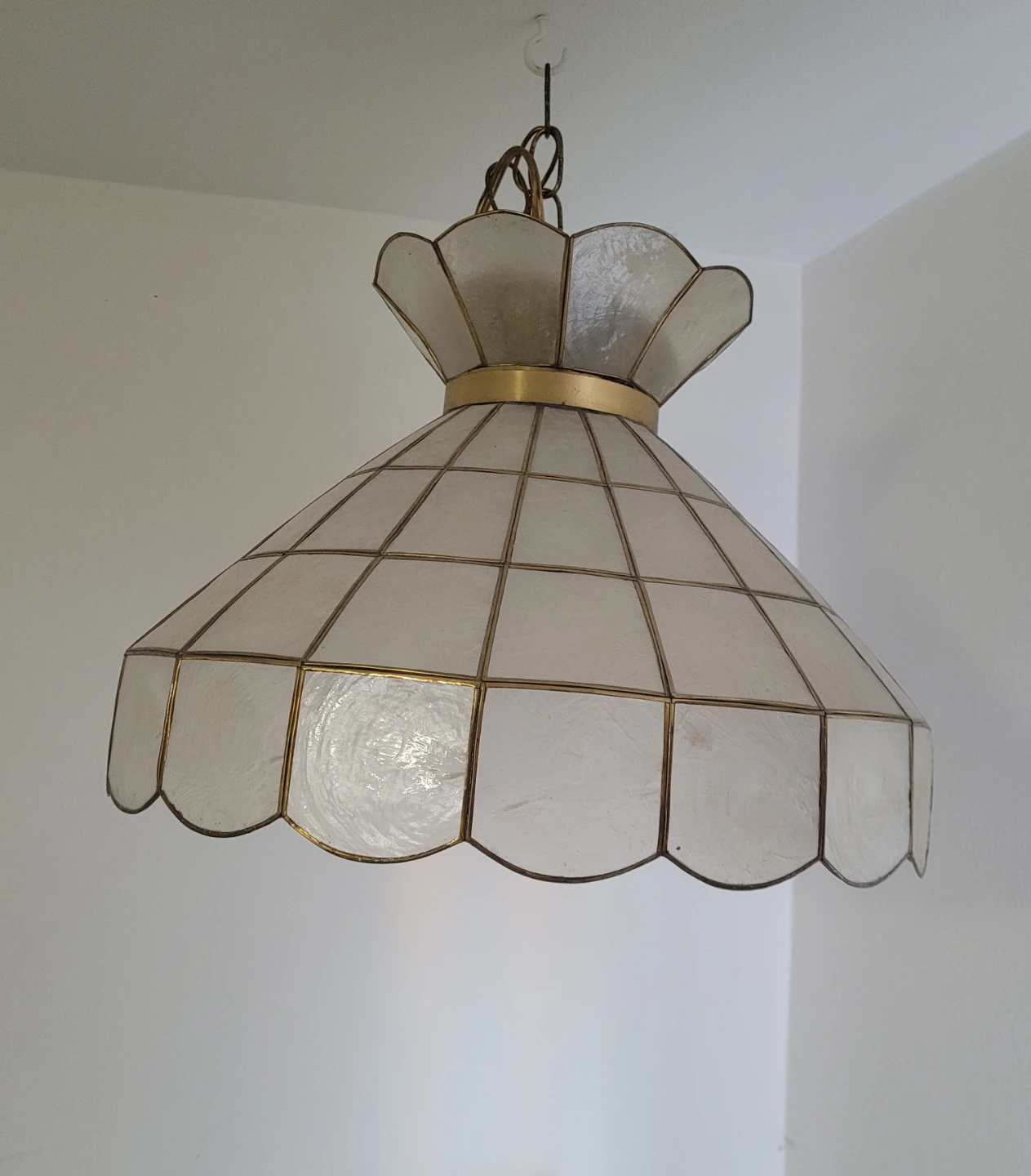 Vintage Capiz Shell Pendant Light Fixture - photo 3