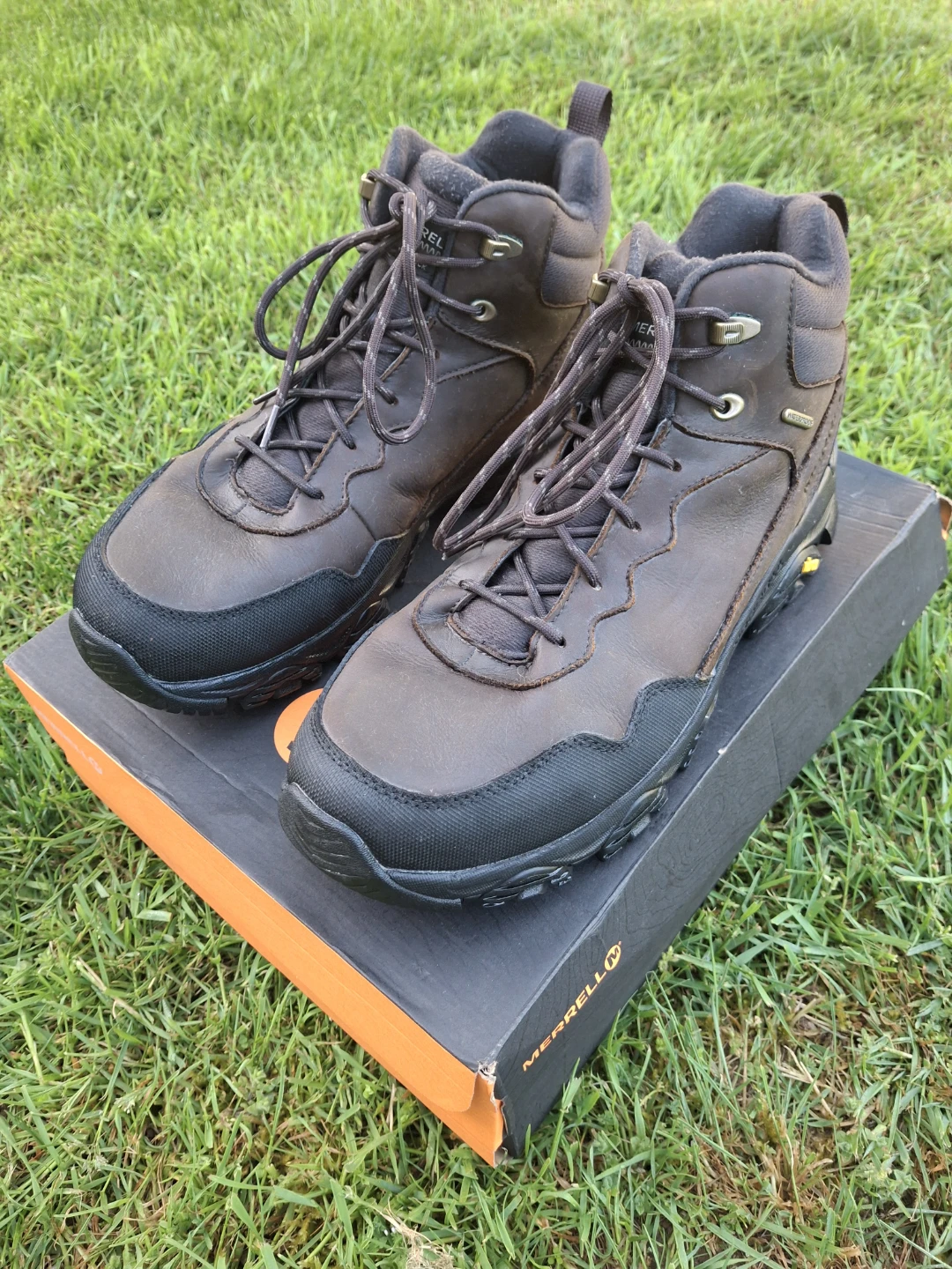 Mens Merrell hiking boots