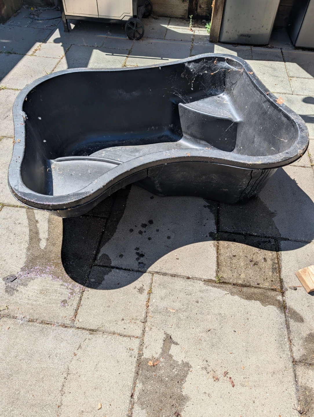 Black Pond Liner Tub