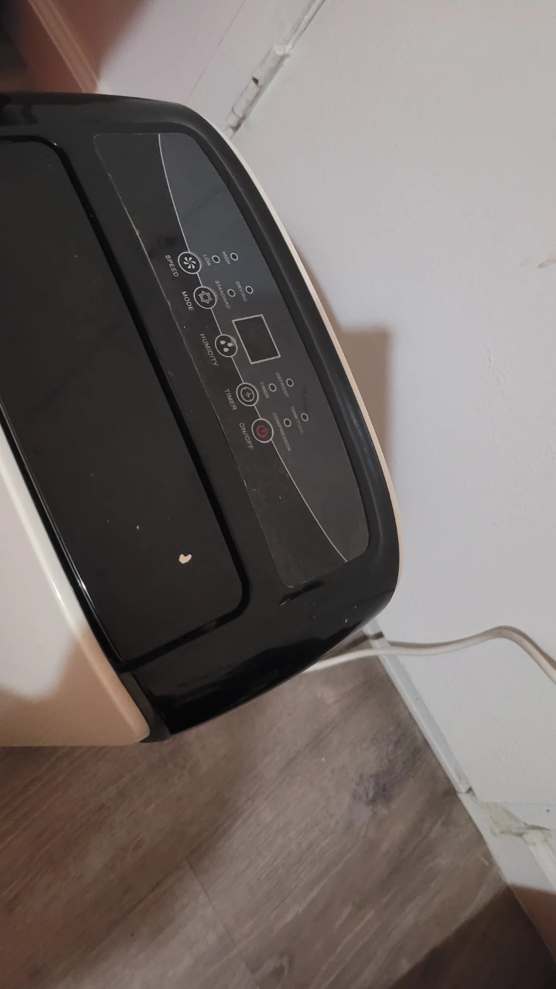 Vacplus Dehumidifier - photo 2