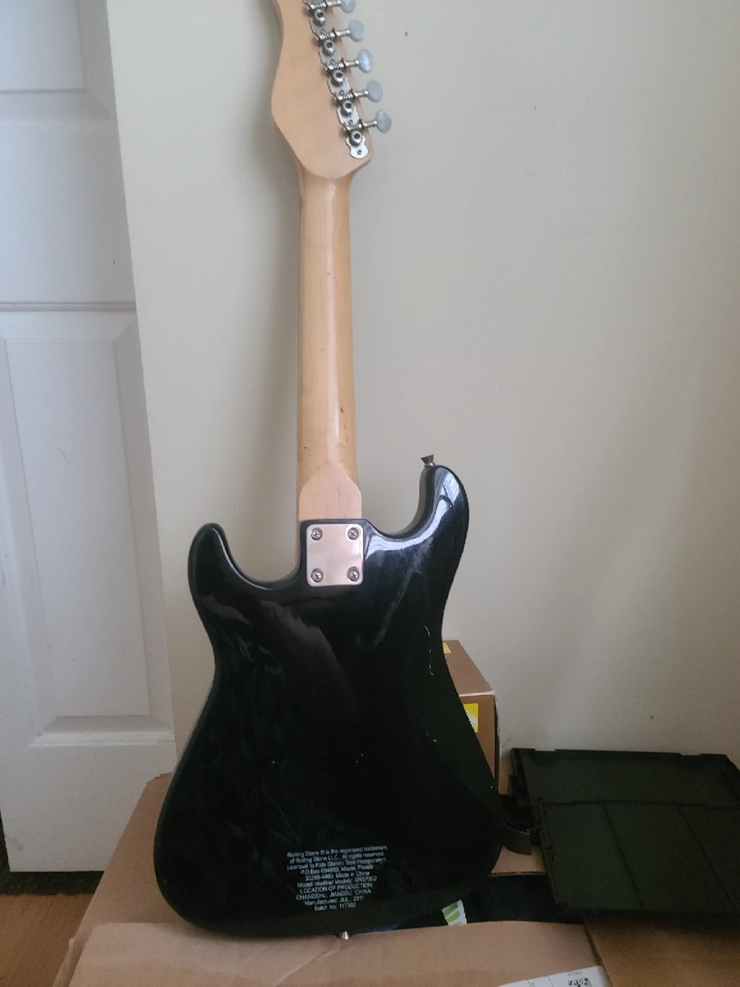 Rolling Stone Electric Guitar KRS7302 - photo 4