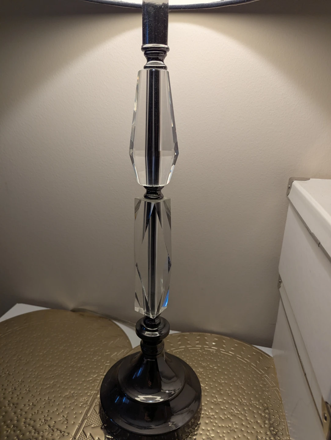 Table Lamp with Crystal Accents - photo 2
