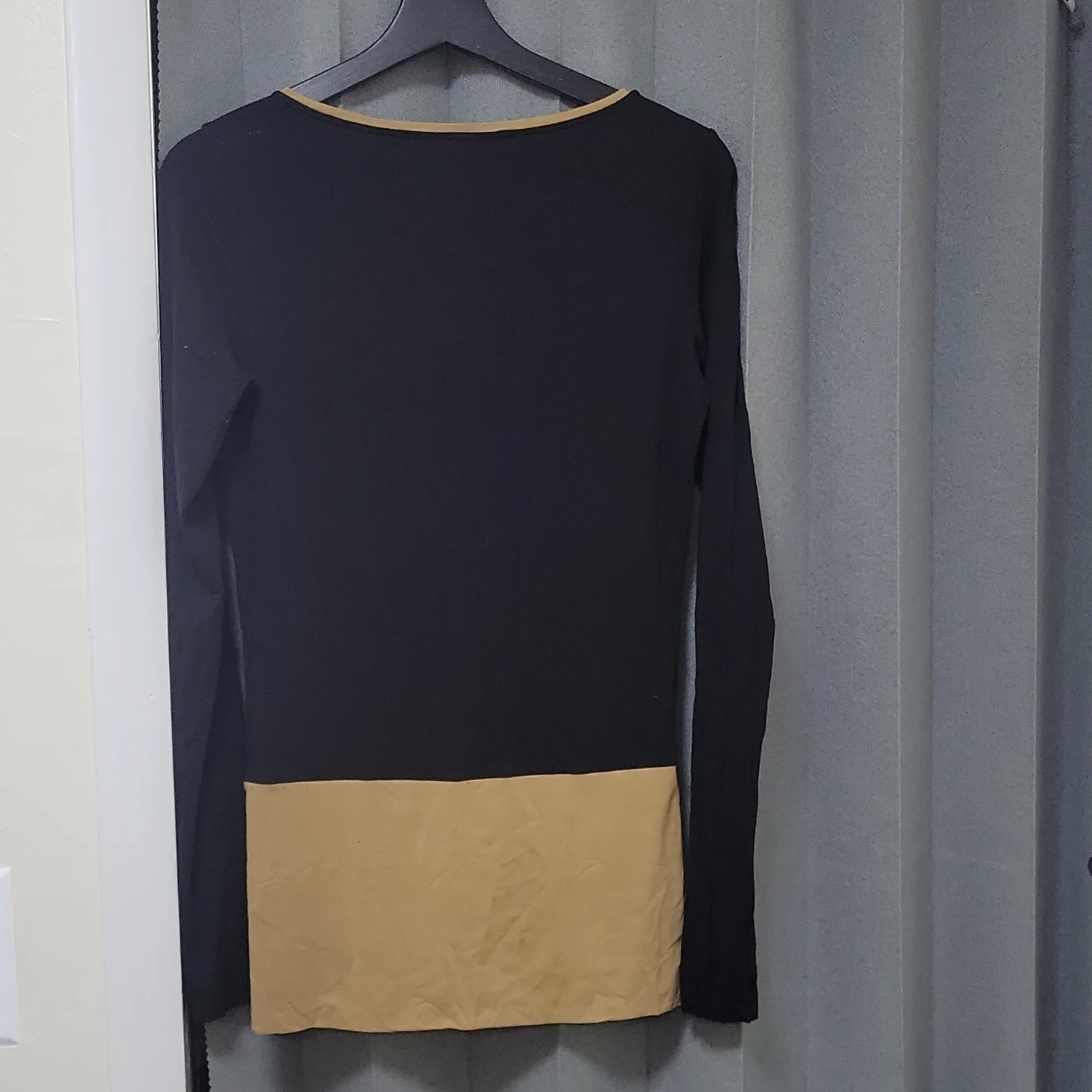 BOSS Black & Tan Long Sleeve Top - photo 4