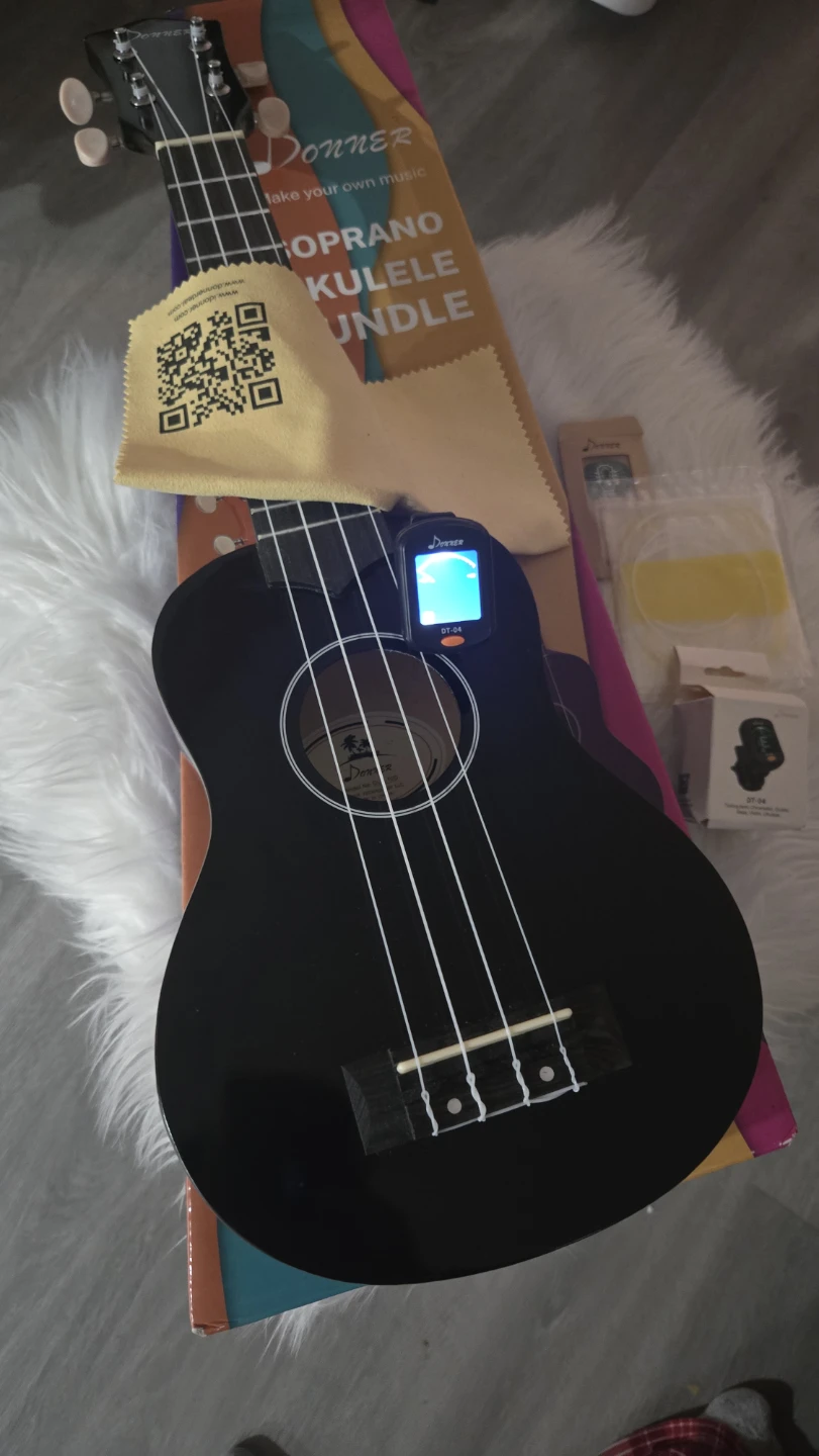 Donner Soprano Ukulele Bundle with Tuner and Picks