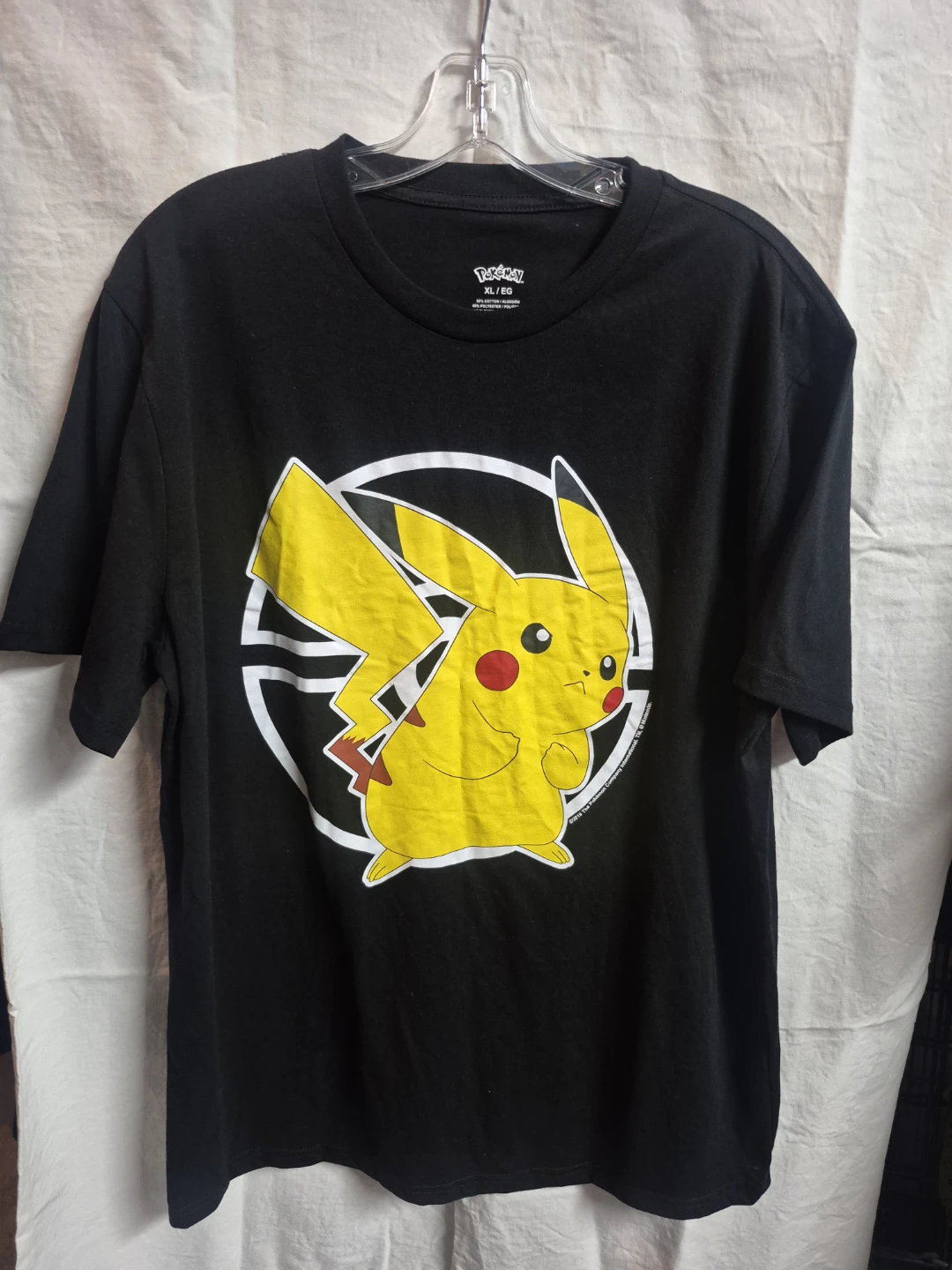 Pokemon Pikachu T-Shirt XL