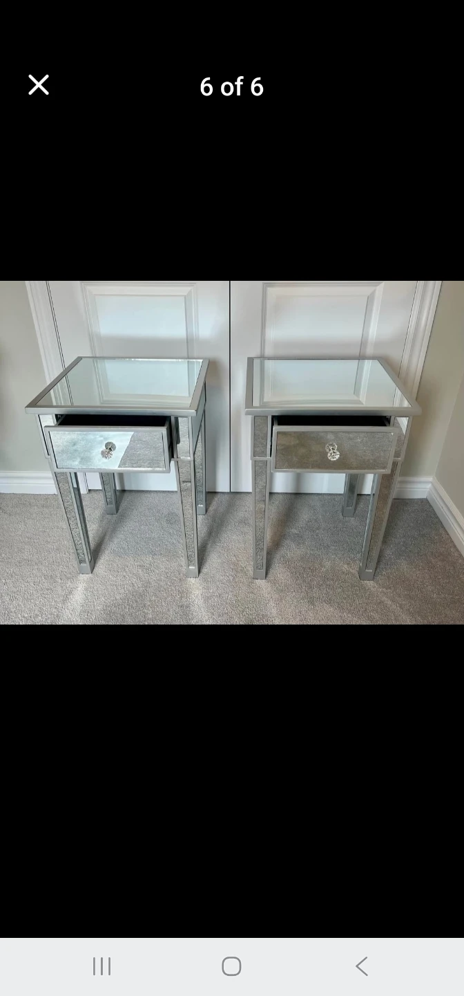 Vanity table plus 2 side tables - photo 3