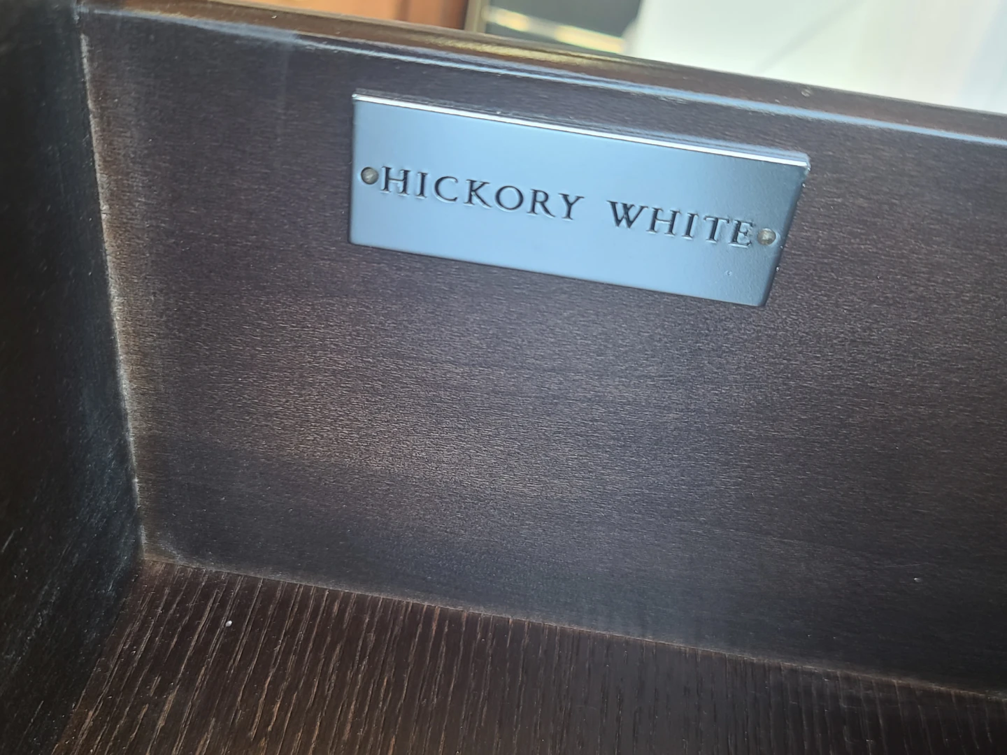 Hickory White Mirrored Accent Chest / Nightstand - photo 5