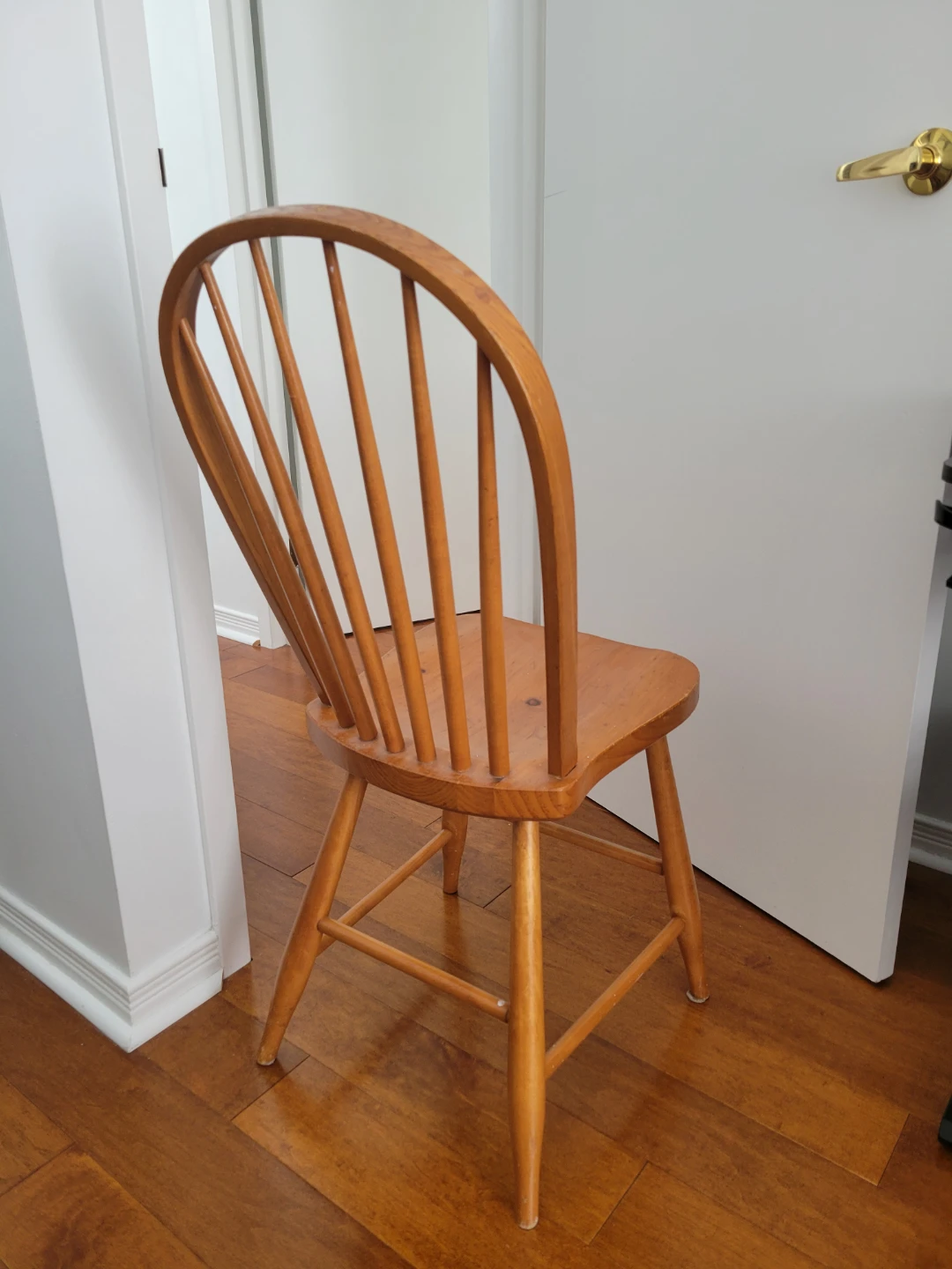Four Wooden Dining Chairs - photo 3