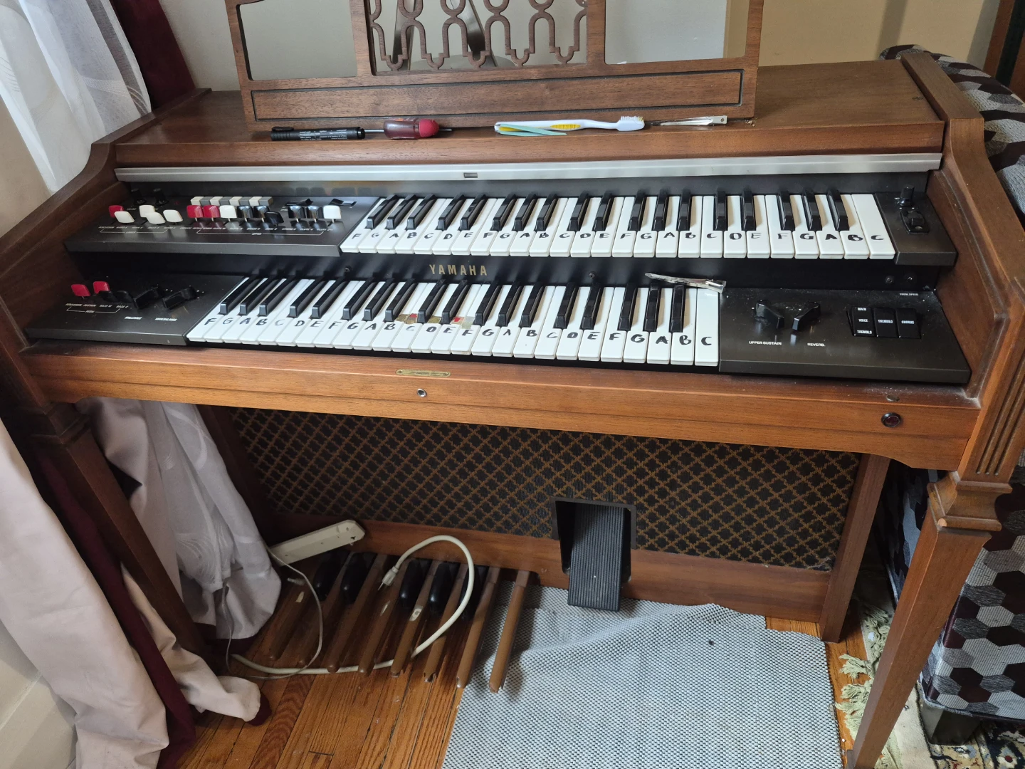 Yamaha Organ