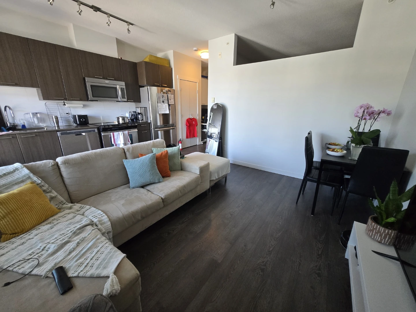Sectional Sofa - photo 2