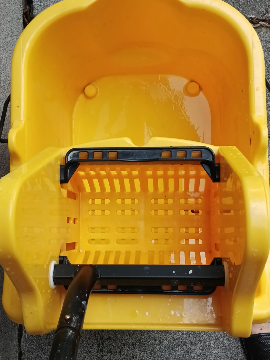 Yellow Mop Bucket with Wringer and Wheels (Weston + Albion) - photo 2