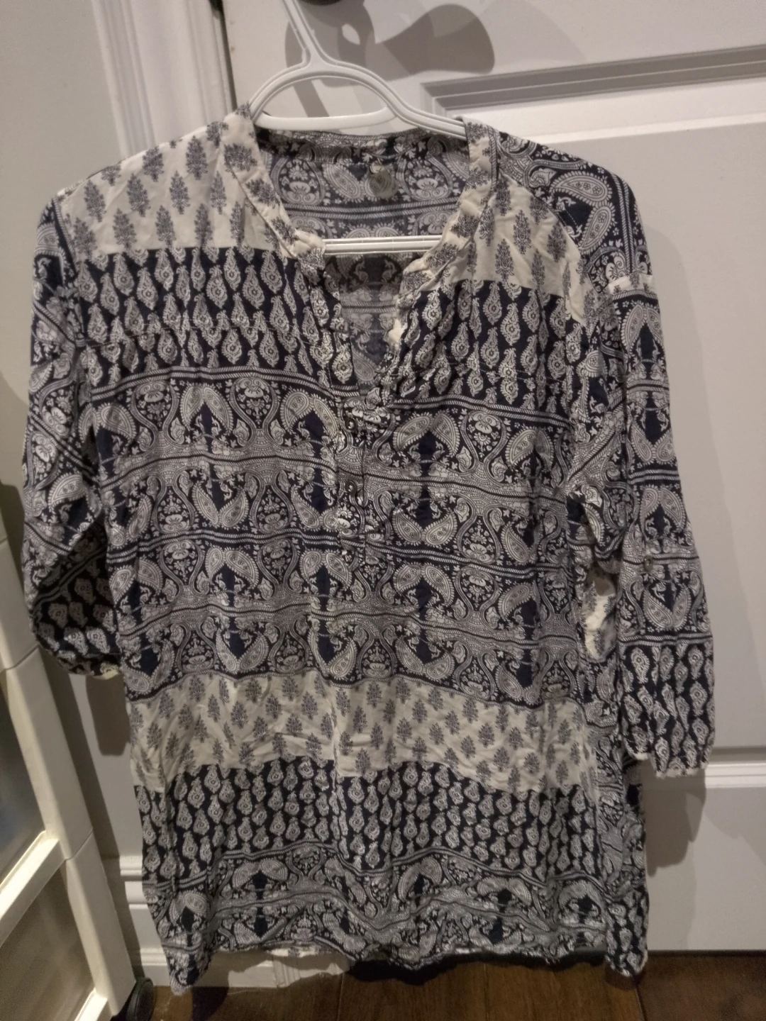 B&W Paisley Print Tunic Shirt ⚽