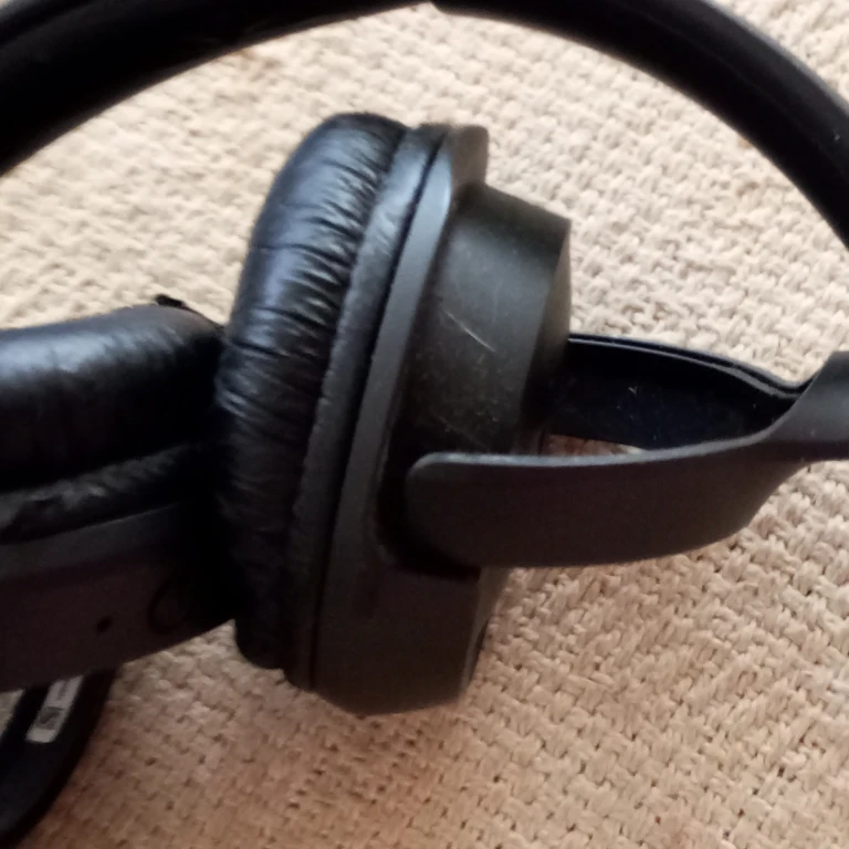 JBL Headphones - photo 5