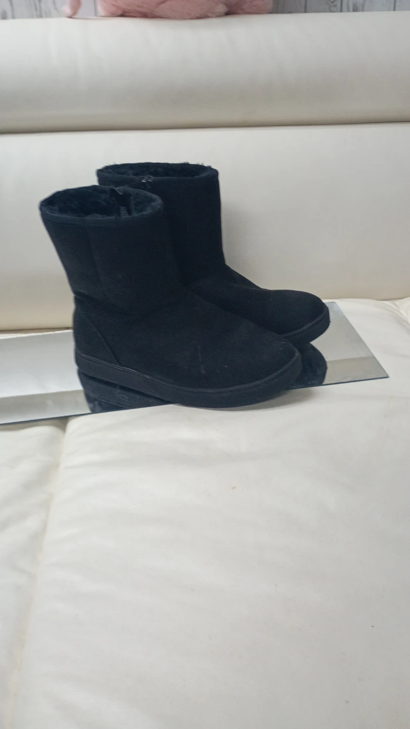 Cat & Jack Black Winter Boots Size 2 - photo 2