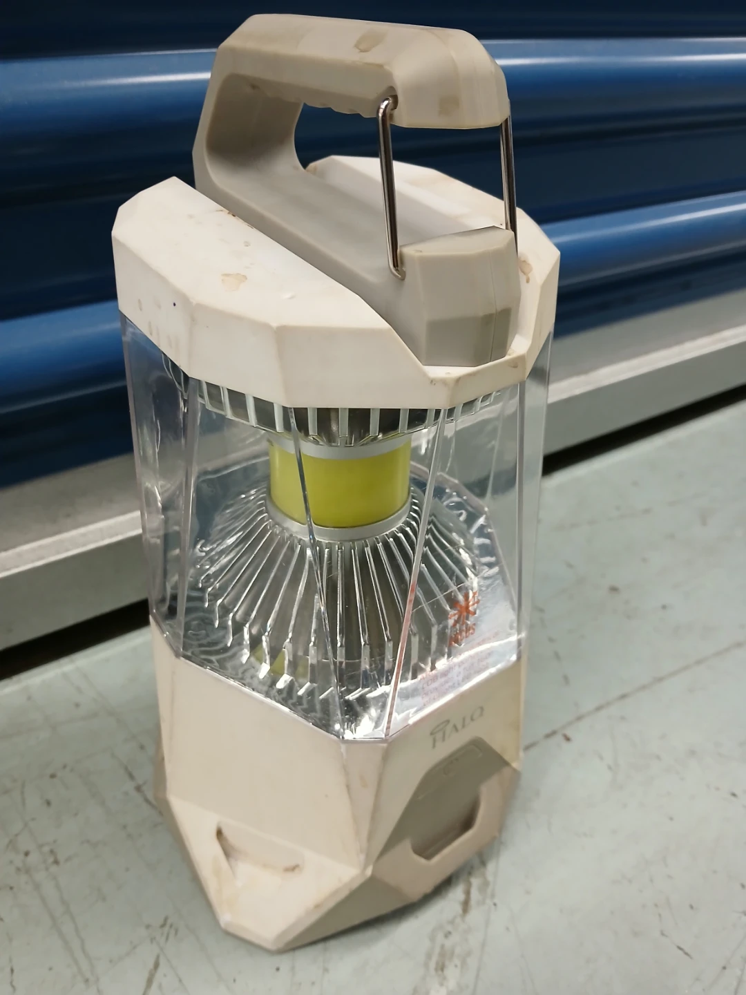 HALO Lantern 10 inches rechargeable - photo 4