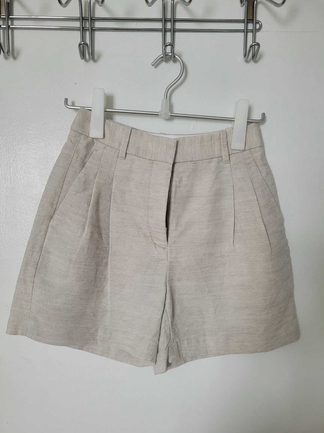Aritzia The Effortless Linen blend Short Size 0