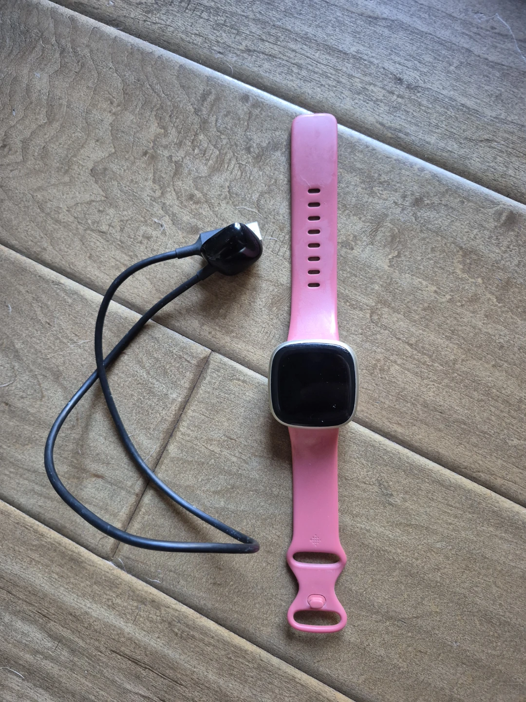 Fitbit Versa 3 Smartwatch with Charger - for parts