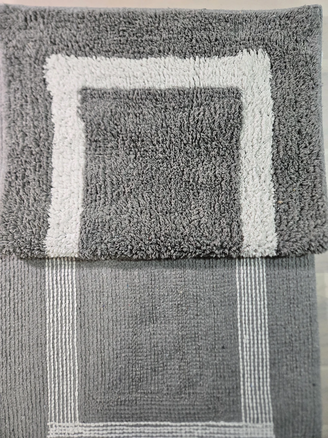 Grey Bath Mats - photo 2