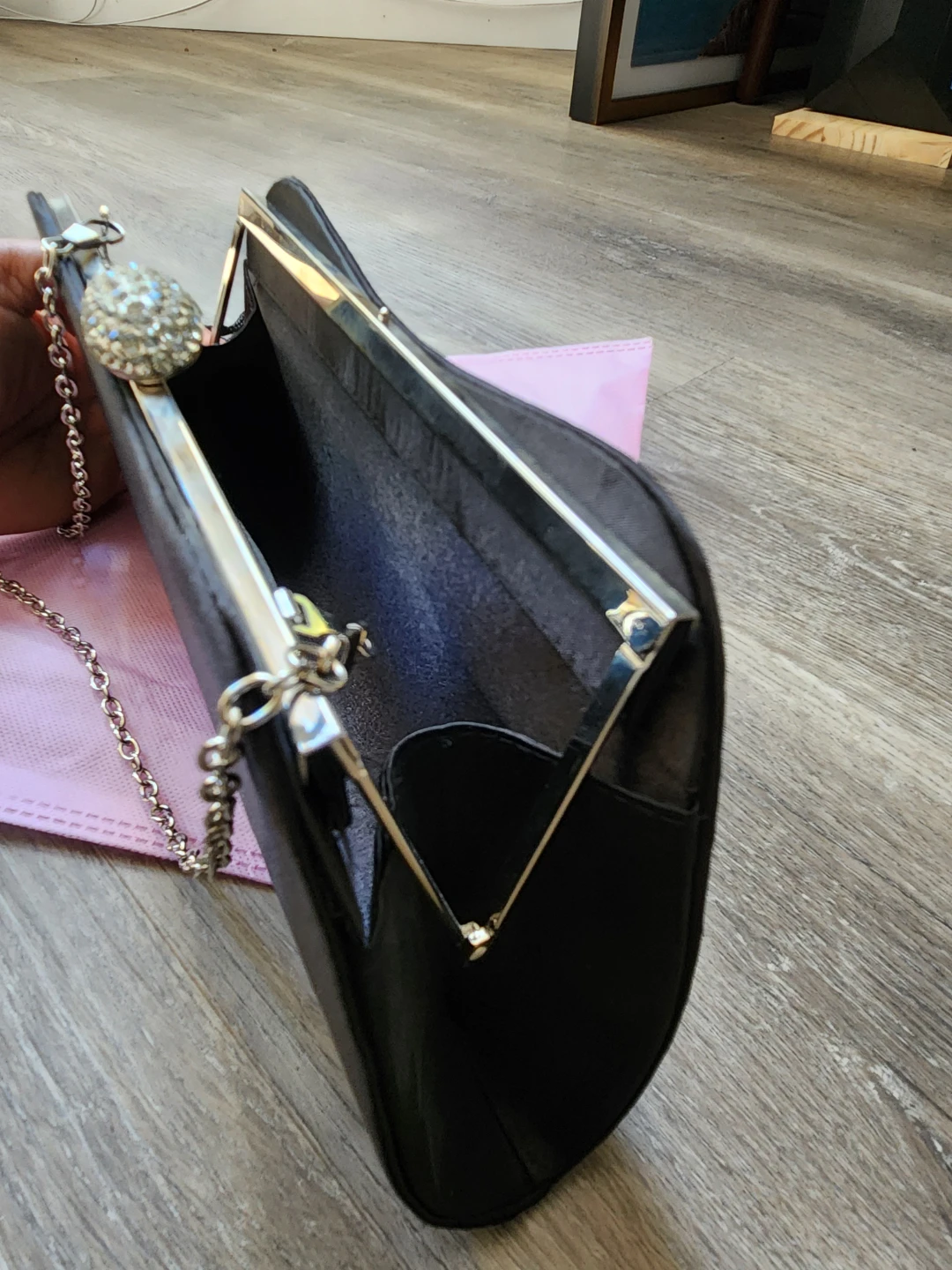 Black Pleated Clutch Evening Bag with Chain Strap ⚽ - photo 4