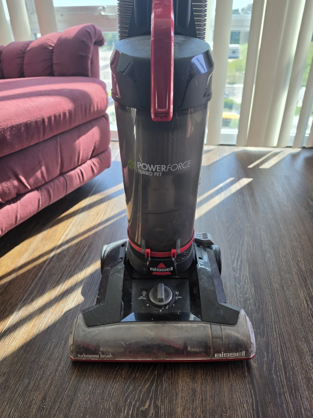 Bissell PowerForce Turbo Pet Vacuum Cleaner