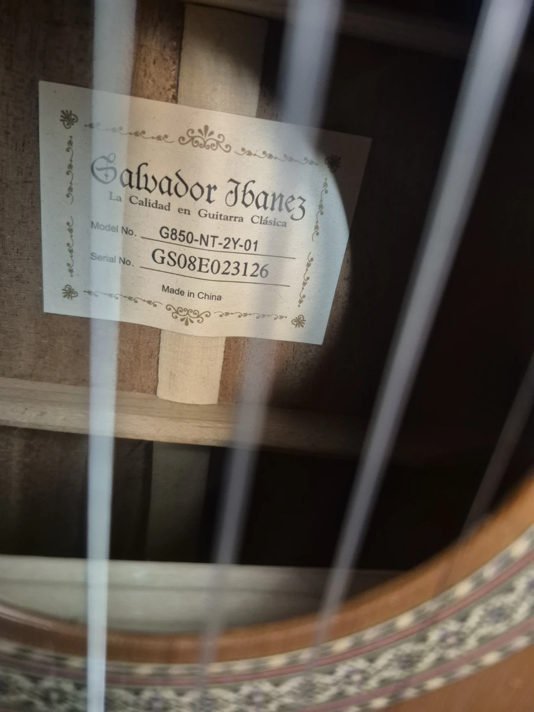 Classical Acoustic Guitar with Hard Case - photo 2