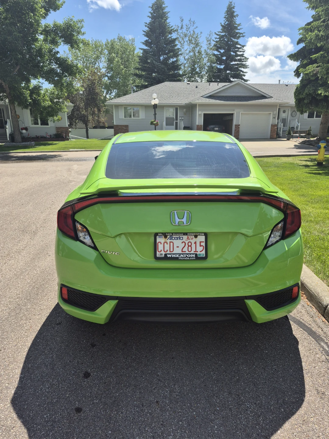 car - photo 3