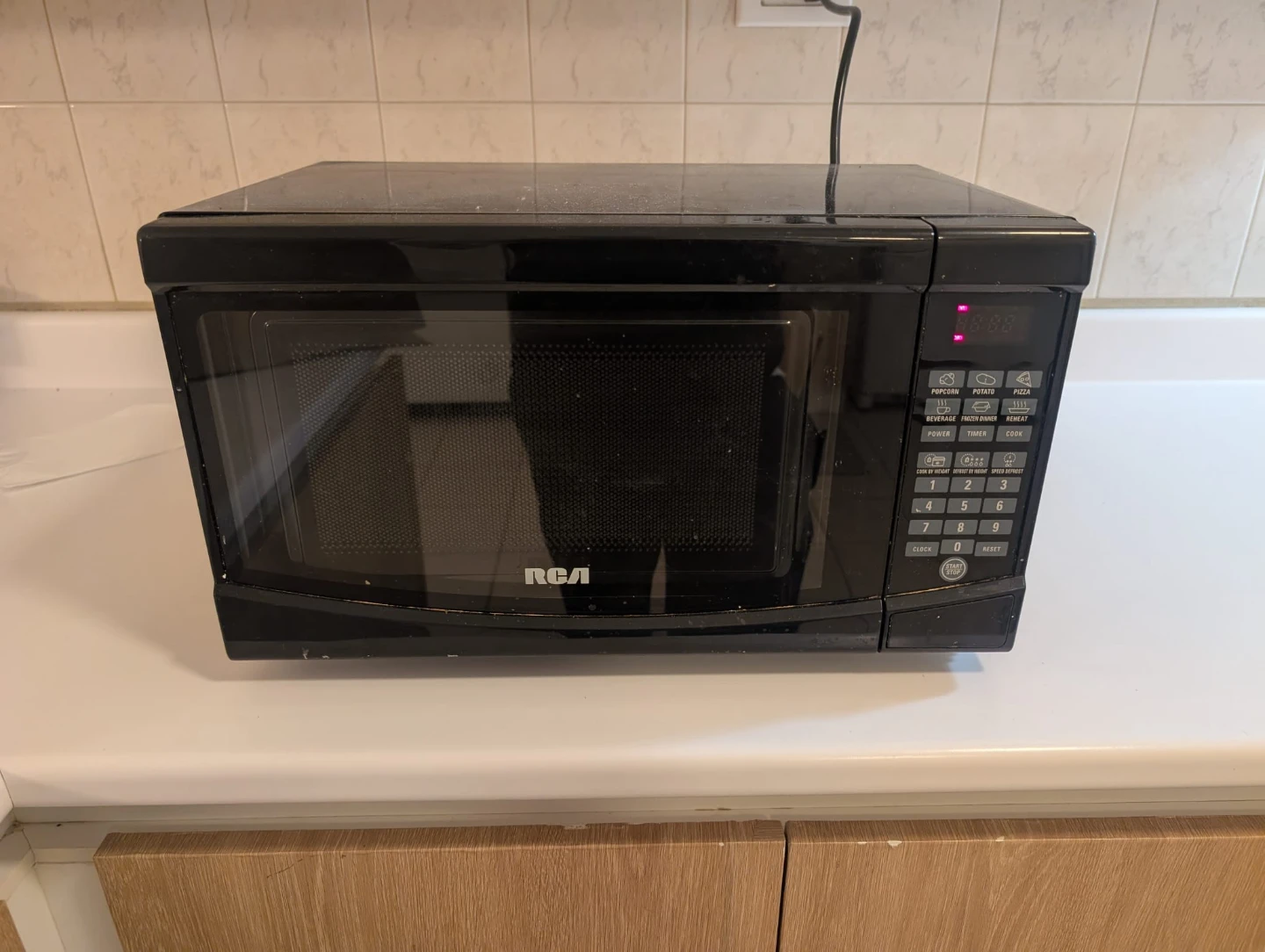 RCA Microwave Oven
