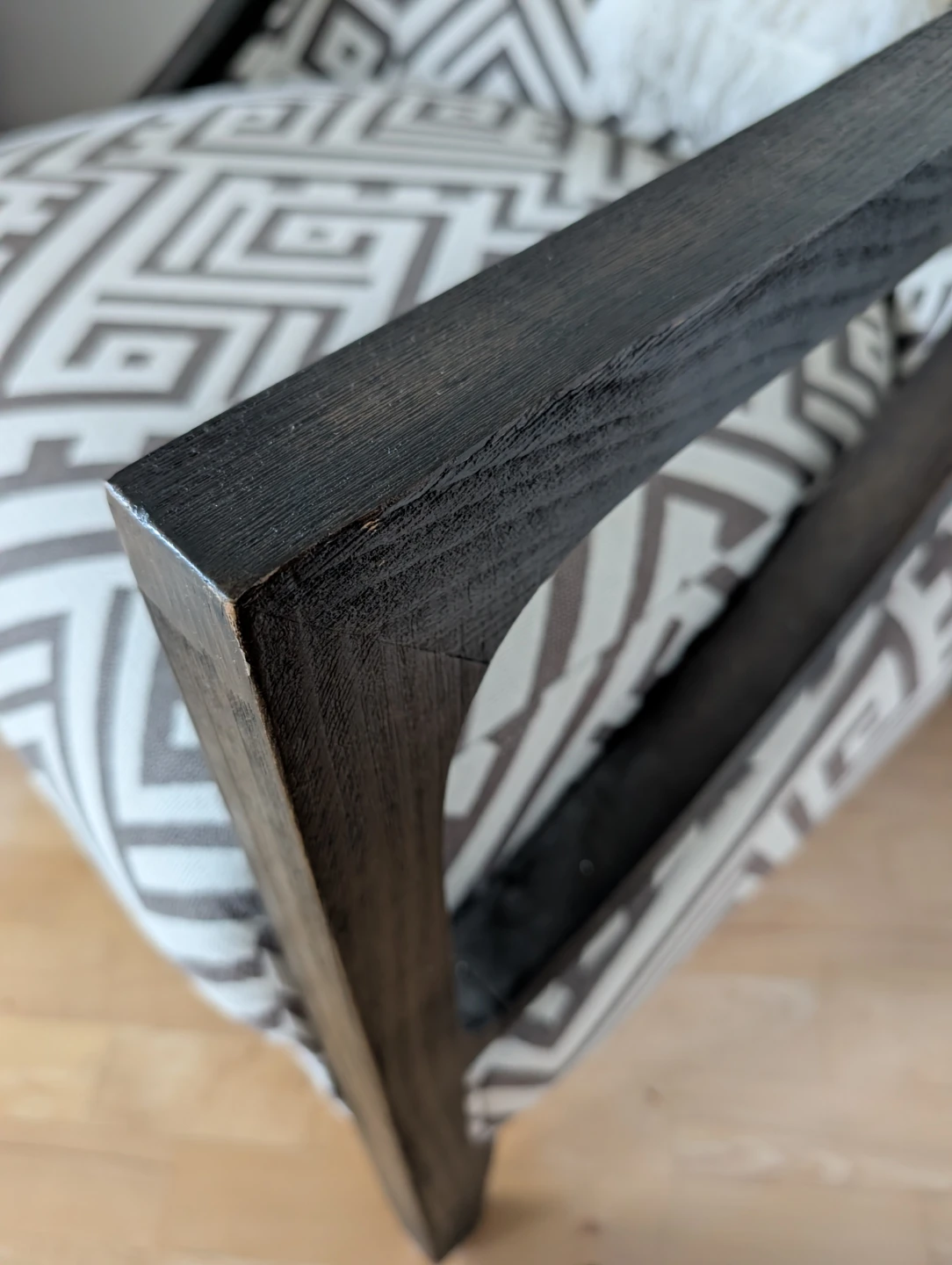 Contemporary Accent Chair - photo 5