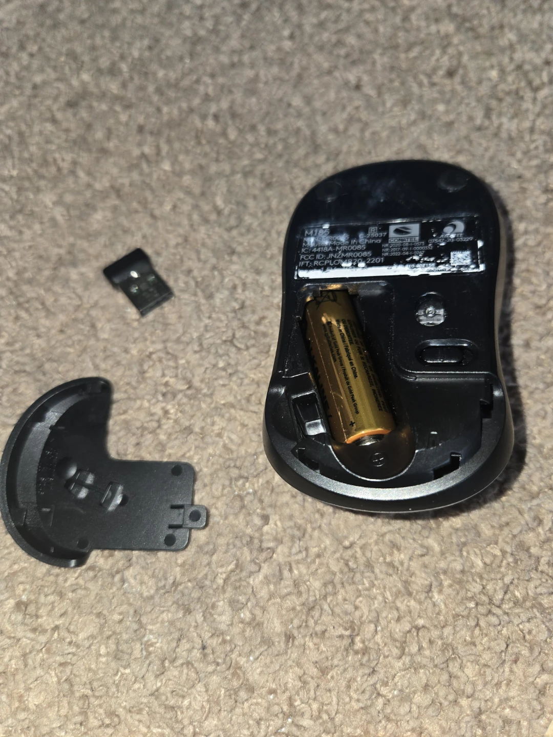 Logitech Wireless Keyboard and Mouse Combo - photo 4