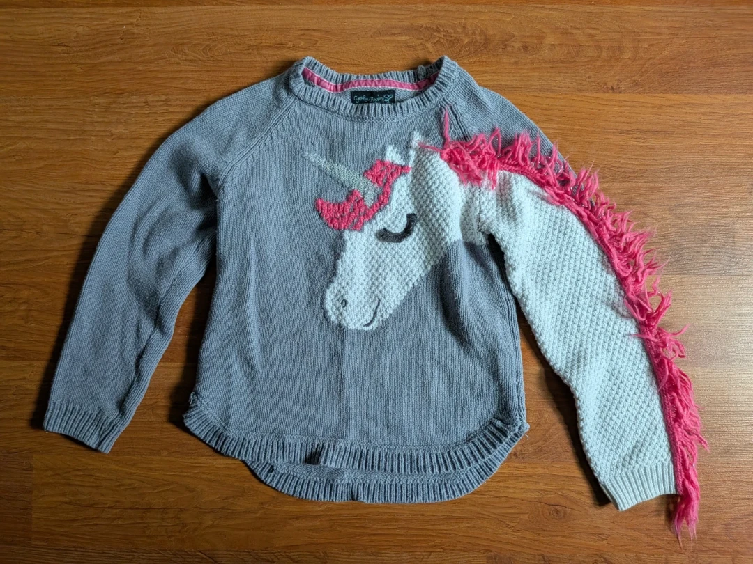 Cynthia Rowley Girls' Unicorn Sweater 6x ⚽